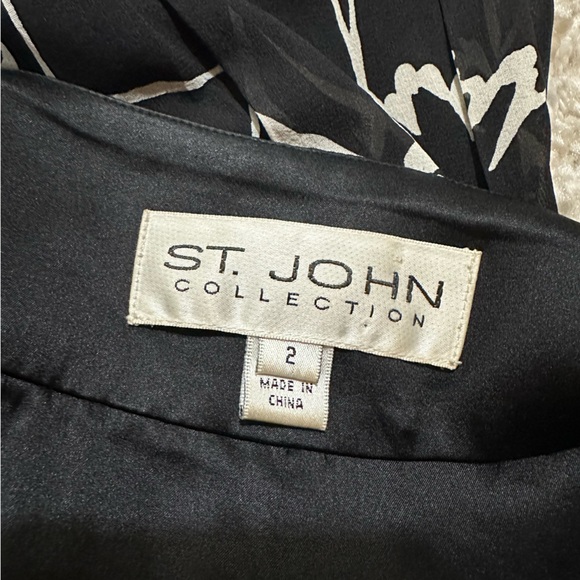 St. John Collection Knee Length Silk Skirt - Picture 4 of 6